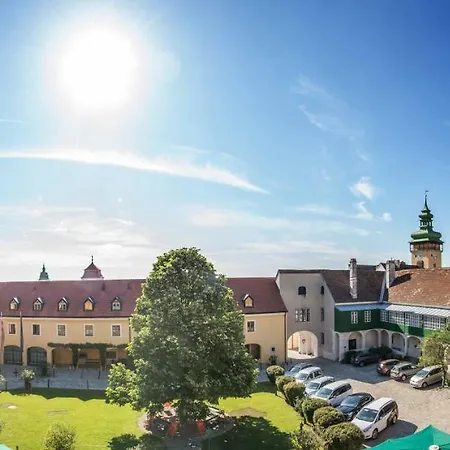 Althof Hotel Retz
